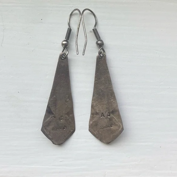 Native American earrings, signed AJ and stamped sterling - Picture 2 of 8